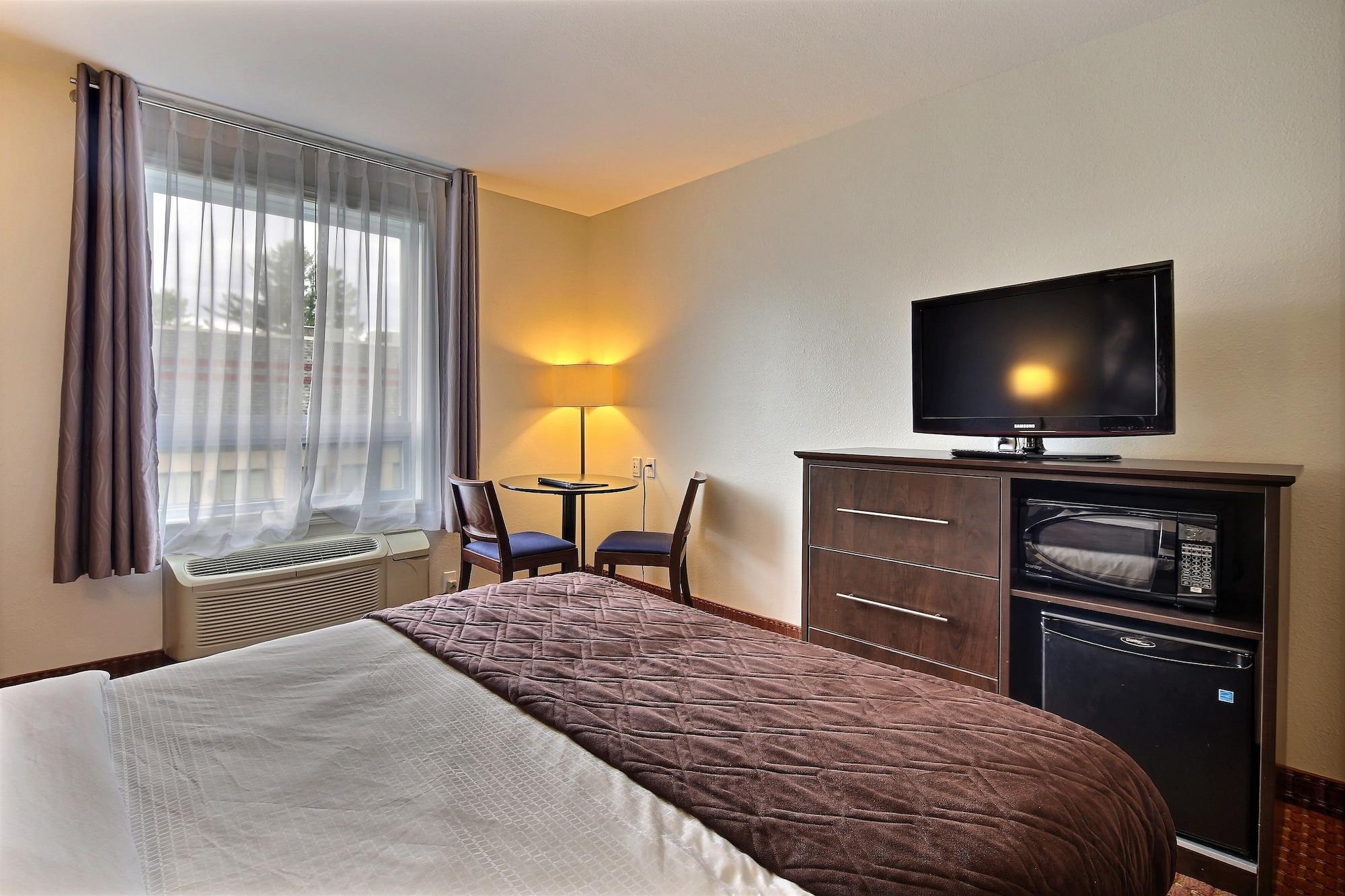 ซูเปอร์ 8 บาย วินด์แฮม ควิเบกซิตี้ Hotel ภายนอก รูปภาพ
